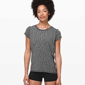 Lululemon Another Mile Short Sleeve
Spaced Out Space Dye Black White